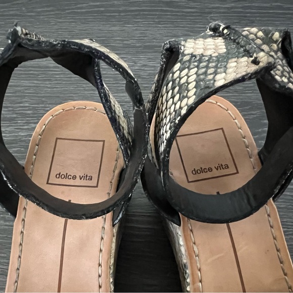Dolce Vita Wedges - Picture 4 of 5